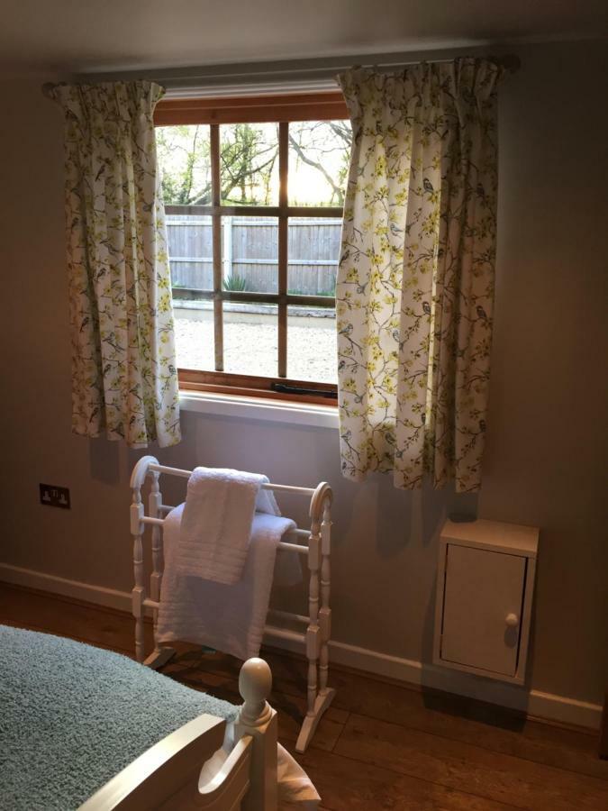 Stapehill Lodge B&B Hampreston Luaran gambar