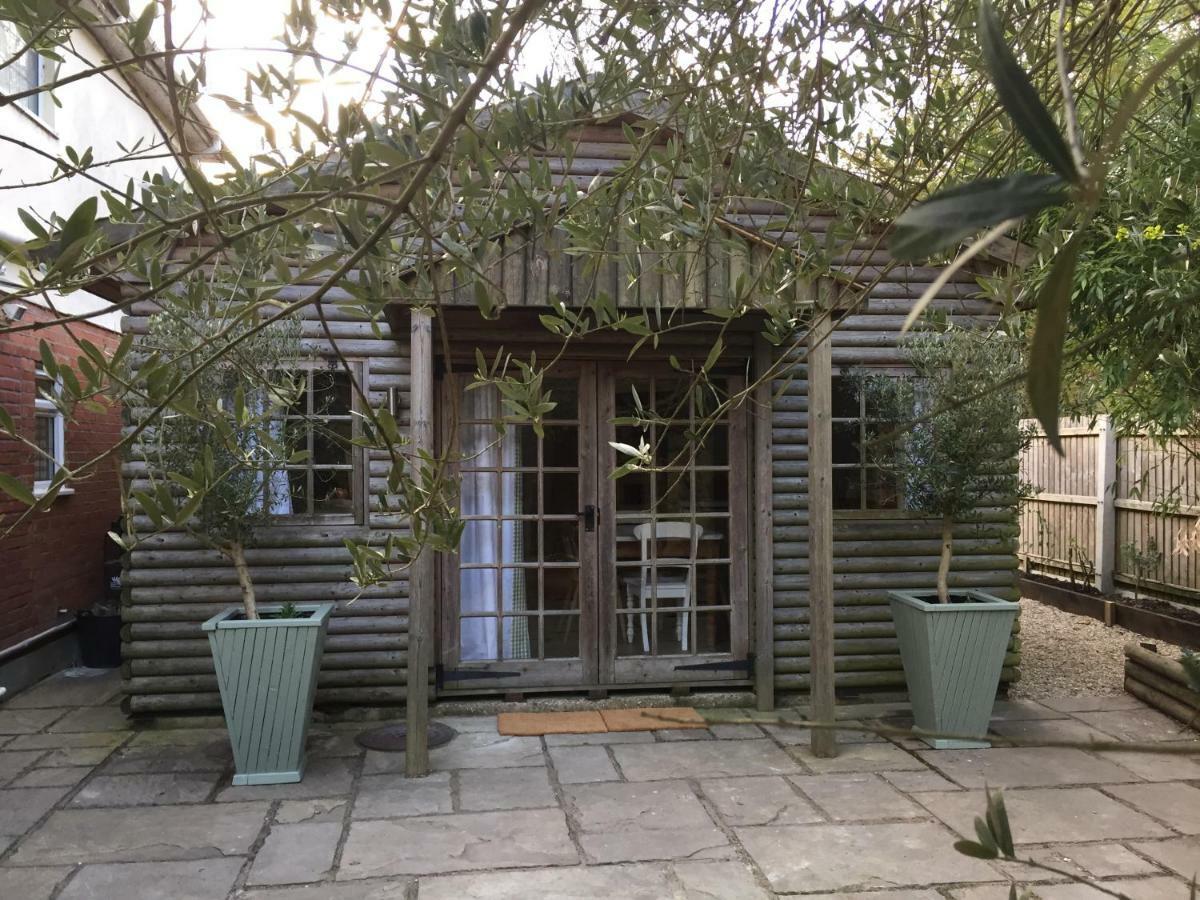 Stapehill Lodge B&B Hampreston Luaran gambar