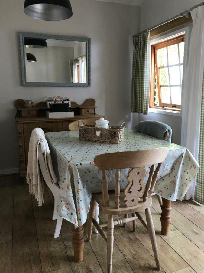 Stapehill Lodge B&B Hampreston Luaran gambar